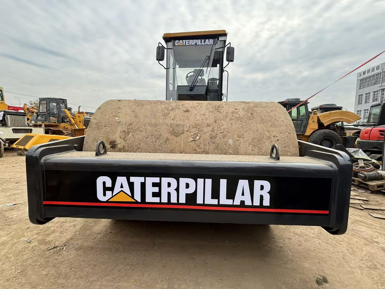 CATERPILLAR CS683E - Каток: фото 1 CATERPILLAR CS683E - Каток: фото 1