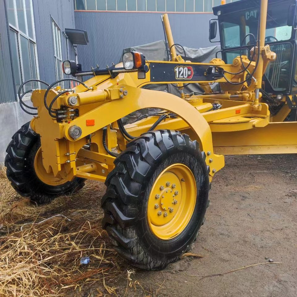 Hot Sale Used CAT 120GC Grader Construction Machinery High Quality CAT Grader - Грейдер: фото 3 Hot Sale Used CAT 120GC Grader Construction Machinery High Quality CAT Grader - Грейдер: фото 3