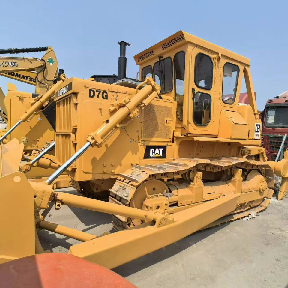Hot Sale Used CAT Bulldozer D7G in Good Condition Second-hand Caterpillar Bulldozer D7G Construction Machinery - Бульдозер: фото 1 Hot Sale Used CAT Bulldozer D7G in Good Condition Second-hand Caterpillar Bulldozer D7G Construction Machinery - Бульдозер: фото 1