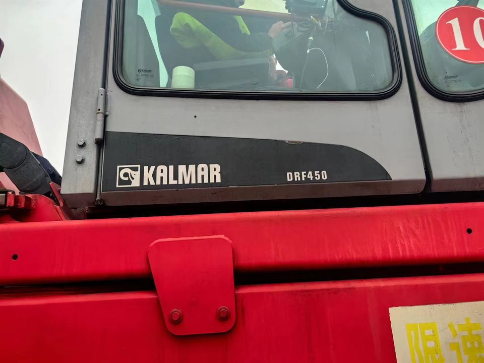 Kalmar DRF450 Sweden Kalmar Used 45 Ton Reach Stacker for Containers to Popularly Sell - Ричстакер: фото 4 Kalmar DRF450 Sweden Kalmar Used 45 Ton Reach Stacker for Containers to Popularly Sell - Ричстакер: фото 4
