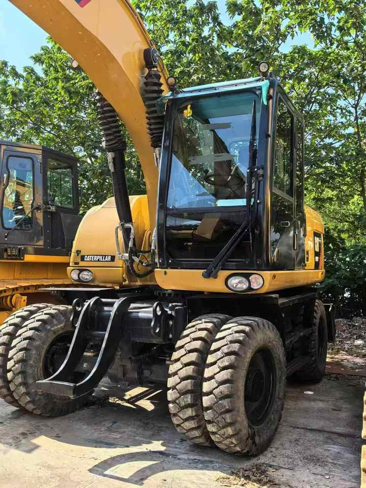 Used Caterpillar M315D2 Mini Wheel Excavator With Core Components for Diggers and Excavators - Колёсный экскаватор: фото 2 Used Caterpillar M315D2 Mini Wheel Excavator With Core Components for Diggers and Excavators - Колёсный экскаватор: фото 2