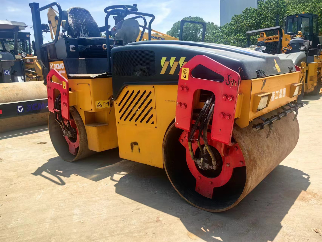 XCMG XMR603 - Каток: фото 2 XCMG XMR603 - Каток: фото 2