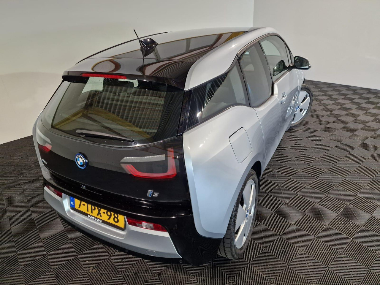 BMW i3 Range Extender 7-TPX-98 48.489 km - Легковой автомобиль: фото 4 BMW i3 Range Extender 7-TPX-98 48.489 km - Легковой автомобиль: фото 4