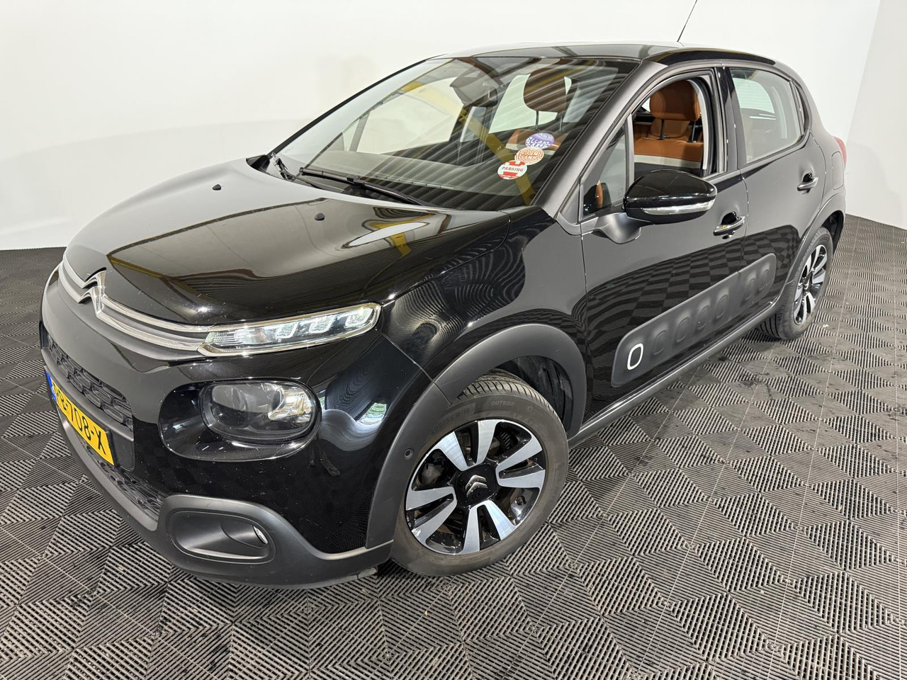 Citroen C3 1.2 PureTech S&S Shine | 2017 | 106.224 km |PB-708-X - Хэтчбек: фото 1 Citroen C3 1.2 PureTech S&S Shine | 2017 | 106.224 km |PB-708-X - Хэтчбек: фото 1