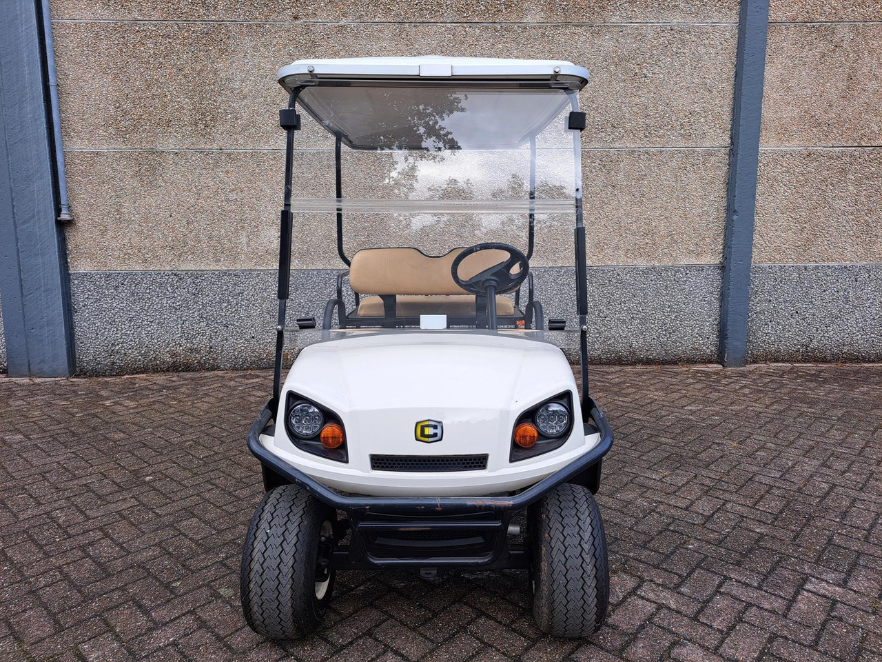 Cushman 2+2 Benzine Golfkar (3) 3466367 - Гольф-кар: фото 2 Cushman 2+2 Benzine Golfkar (3) 3466367 - Гольф-кар: фото 2