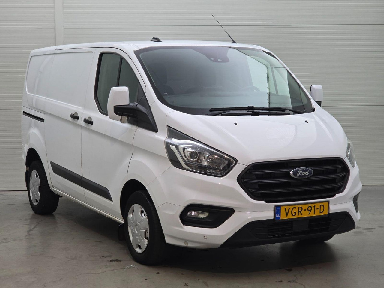 Ford Transit Custom 280 2.0 TDCI L1H1 Trend | 2020 | 237.771 km | VGR91D | NAP: Logisch - Другая техника: фото 2 Ford Transit Custom 280 2.0 TDCI L1H1 Trend | 2020 | 237.771 km | VGR91D | NAP: Logisch - Другая техника: фото 2