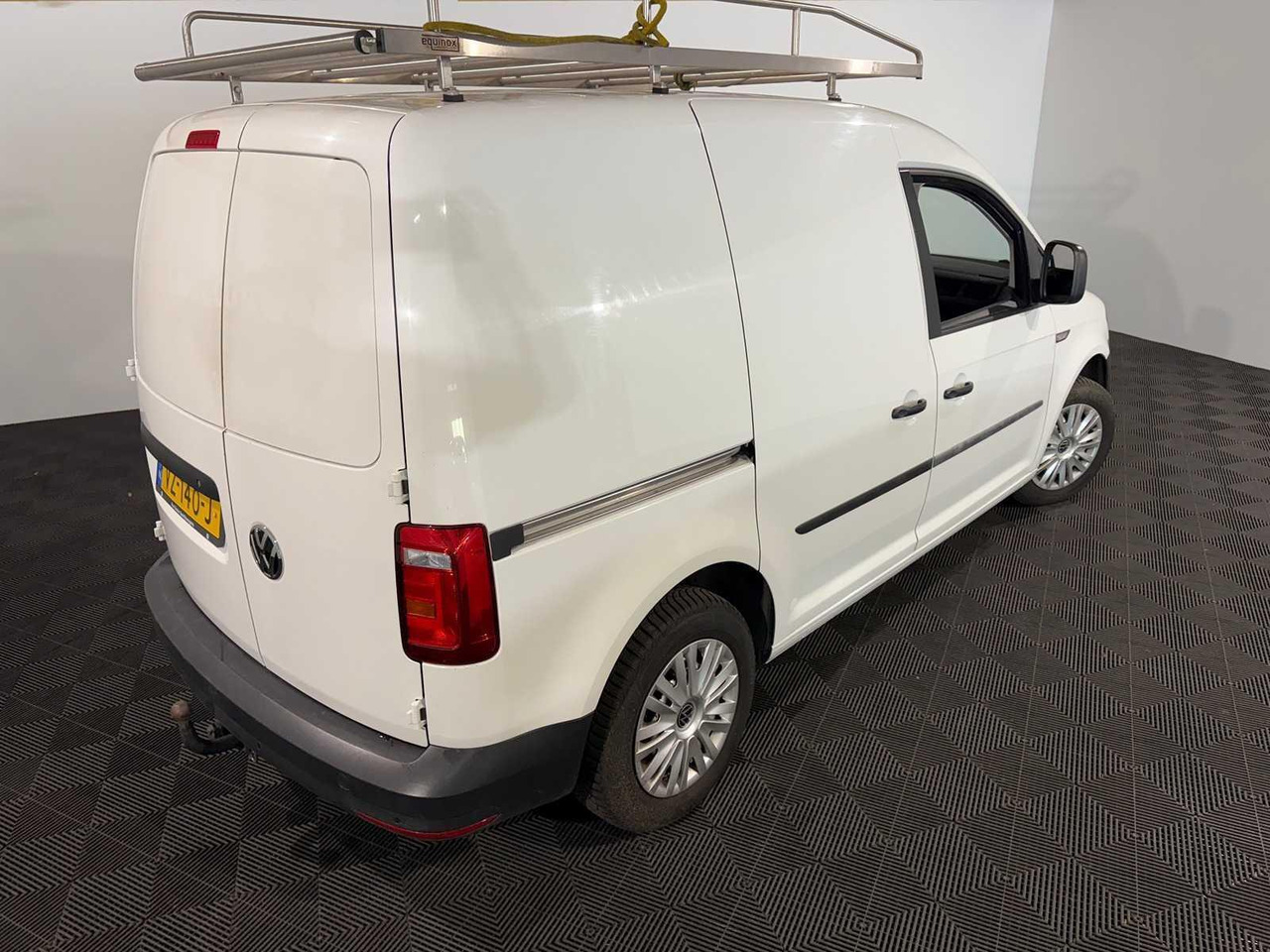 Volkswagen Caddy 2.0 TDI L1H1 BMT Comfortline VZ-140-J 169.307 km - Другая техника: фото 4 Volkswagen Caddy 2.0 TDI L1H1 BMT Comfortline VZ-140-J 169.307 km - Другая техника: фото 4