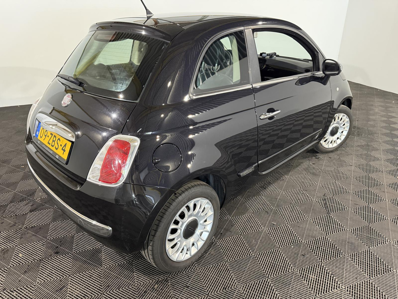 Fiat 500 0.9 TwinAir Pop | 2012 | 160.622 km | 09-ZBS-4 - Хэтчбек: фото 5 Fiat 500 0.9 TwinAir Pop | 2012 | 160.622 km | 09-ZBS-4 - Хэтчбек: фото 5