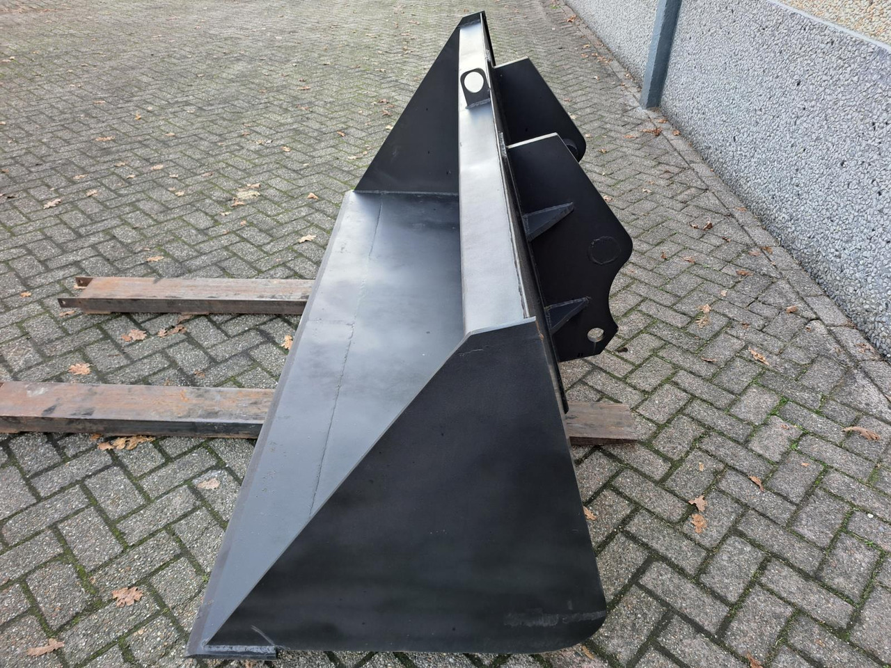 Grondbak t.b.v. Verreiker – Nieuw, Breedte 240 cm (1) - Ковш для погрузчика: фото 3 Grondbak t.b.v. Verreiker – Nieuw, Breedte 240 cm (1) - Ковш для погрузчика: фото 3
