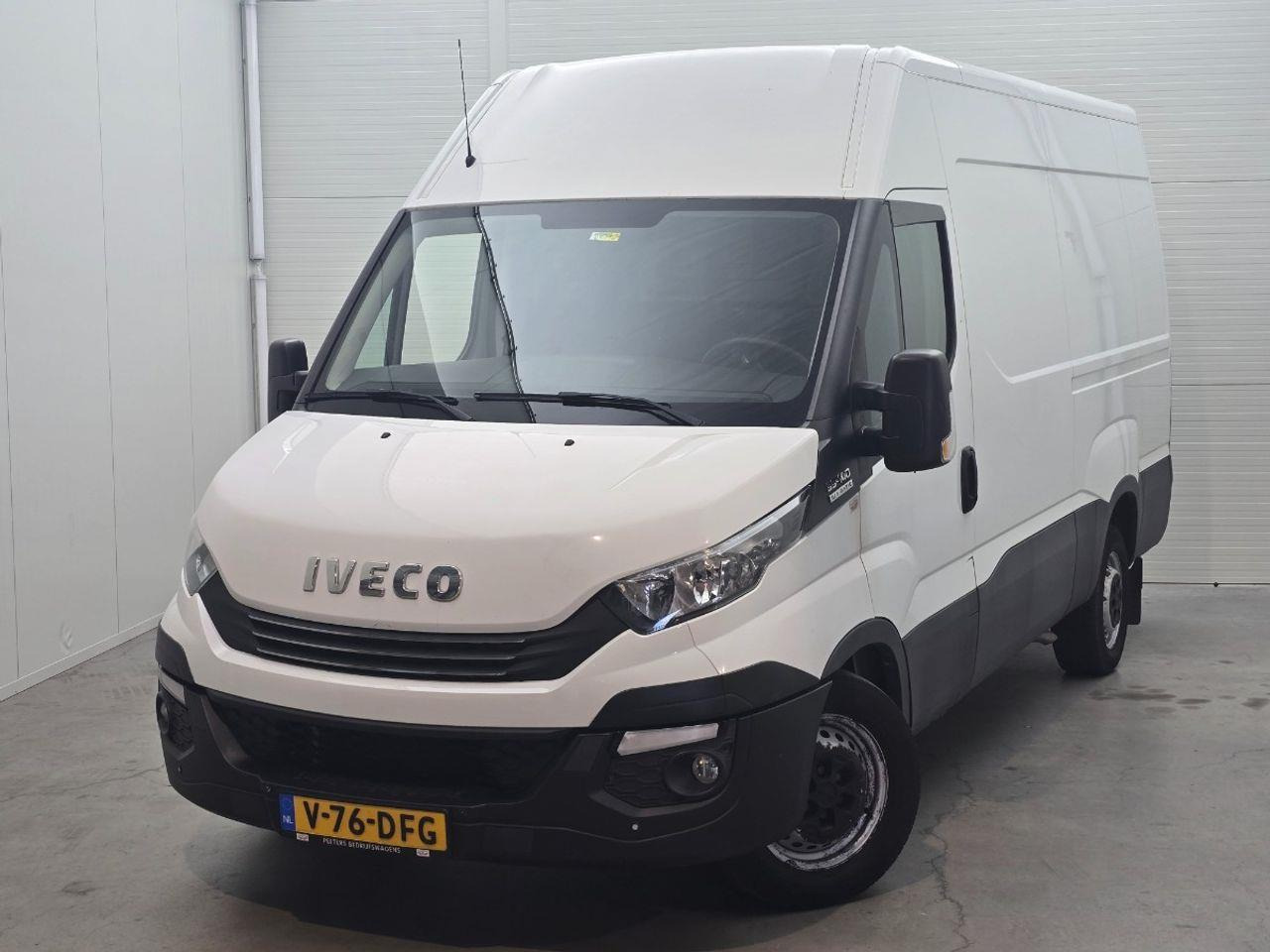 Iveco Daily 35S14V 2.3 352 H3 L | 2017 | 218.863 km | Automaat | V76DFG | NAP: Geen oordeel - Цельнометаллический фургон: фото 1 Iveco Daily 35S14V 2.3 352 H3 L | 2017 | 218.863 km | Automaat | V76DFG | NAP: Geen oordeel - Цельнометаллический фургон: фото 1
