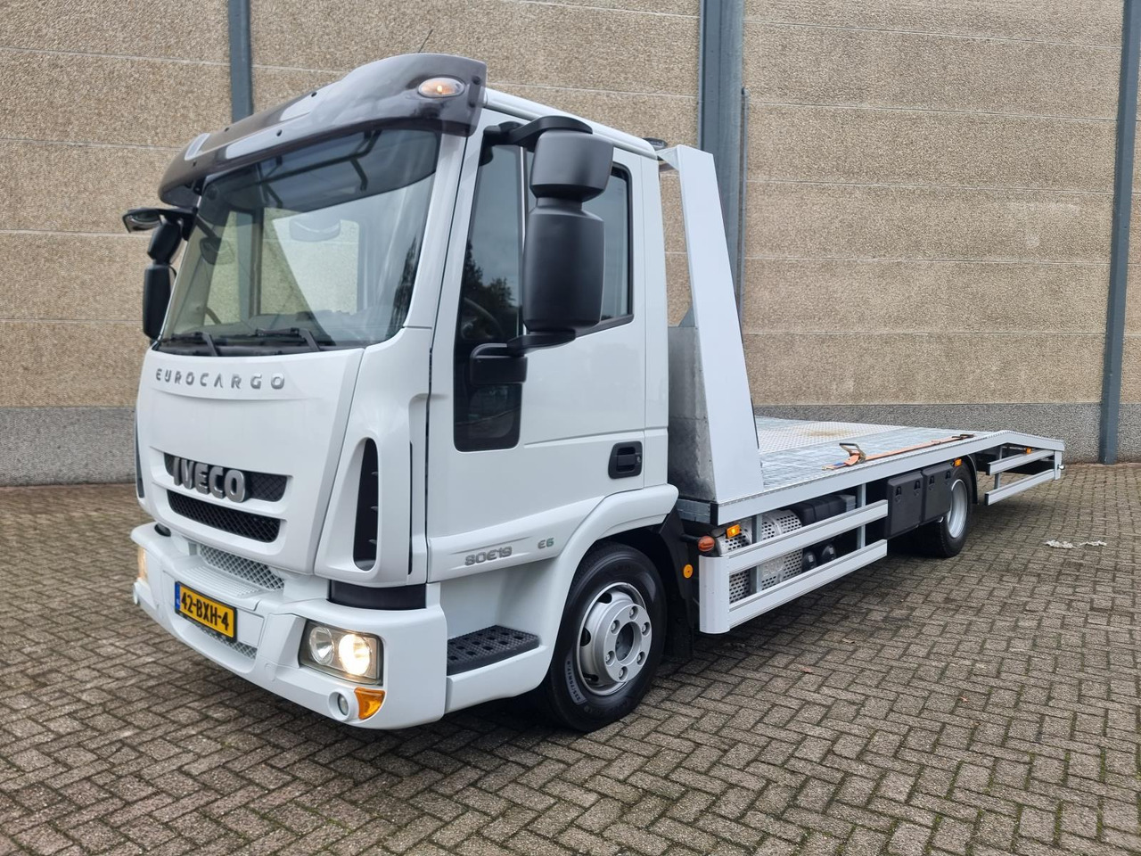 Iveco EuroCargo 80 Oprijwagen 42-BXH-4 - Автовоз: фото 1 Iveco EuroCargo 80 Oprijwagen 42-BXH-4 - Автовоз: фото 1