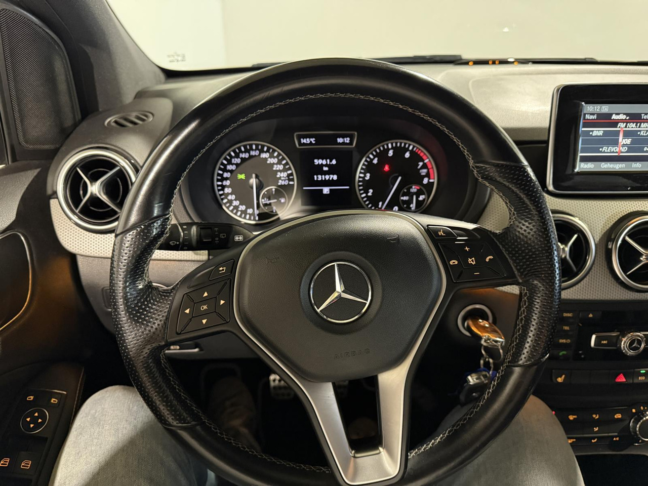 Mercedes-Benz | B-klasse | 180 Ambition | 2012 | 131.978 km | G005BR | Geen oordeel - Легковой автомобиль: фото 5 Mercedes-Benz | B-klasse | 180 Ambition | 2012 | 131.978 km | G005BR | Geen oordeel - Легковой автомобиль: фото 5