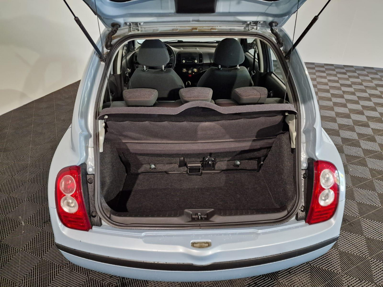 Nissan Micra 1.2 Visia KF-313-G 191.385 km - Легковой автомобиль: фото 3 Nissan Micra 1.2 Visia KF-313-G 191.385 km - Легковой автомобиль: фото 3