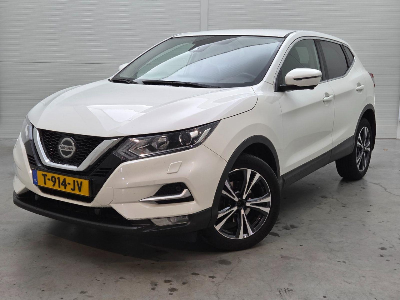 Nissan Qashqai 1.3 DIG - T Acenta | 2020 | 136.596 km | Automaat | T914JV | NAP: Geen oordeel - Внедорожник: фото 1 Nissan Qashqai 1.3 DIG - T Acenta | 2020 | 136.596 km | Automaat | T914JV | NAP: Geen oordeel - Внедорожник: фото 1