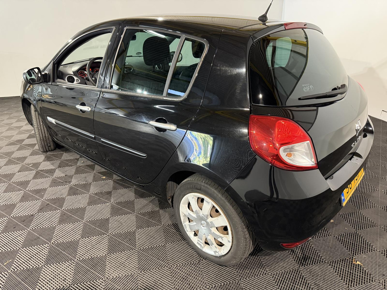 Renault | Clio | 1.2 Authentique | 2012 | 216.427 km | 56TSF7 | Logisch - Хэтчбек: фото 3 Renault | Clio | 1.2 Authentique | 2012 | 216.427 km | 56TSF7 | Logisch - Хэтчбек: фото 3