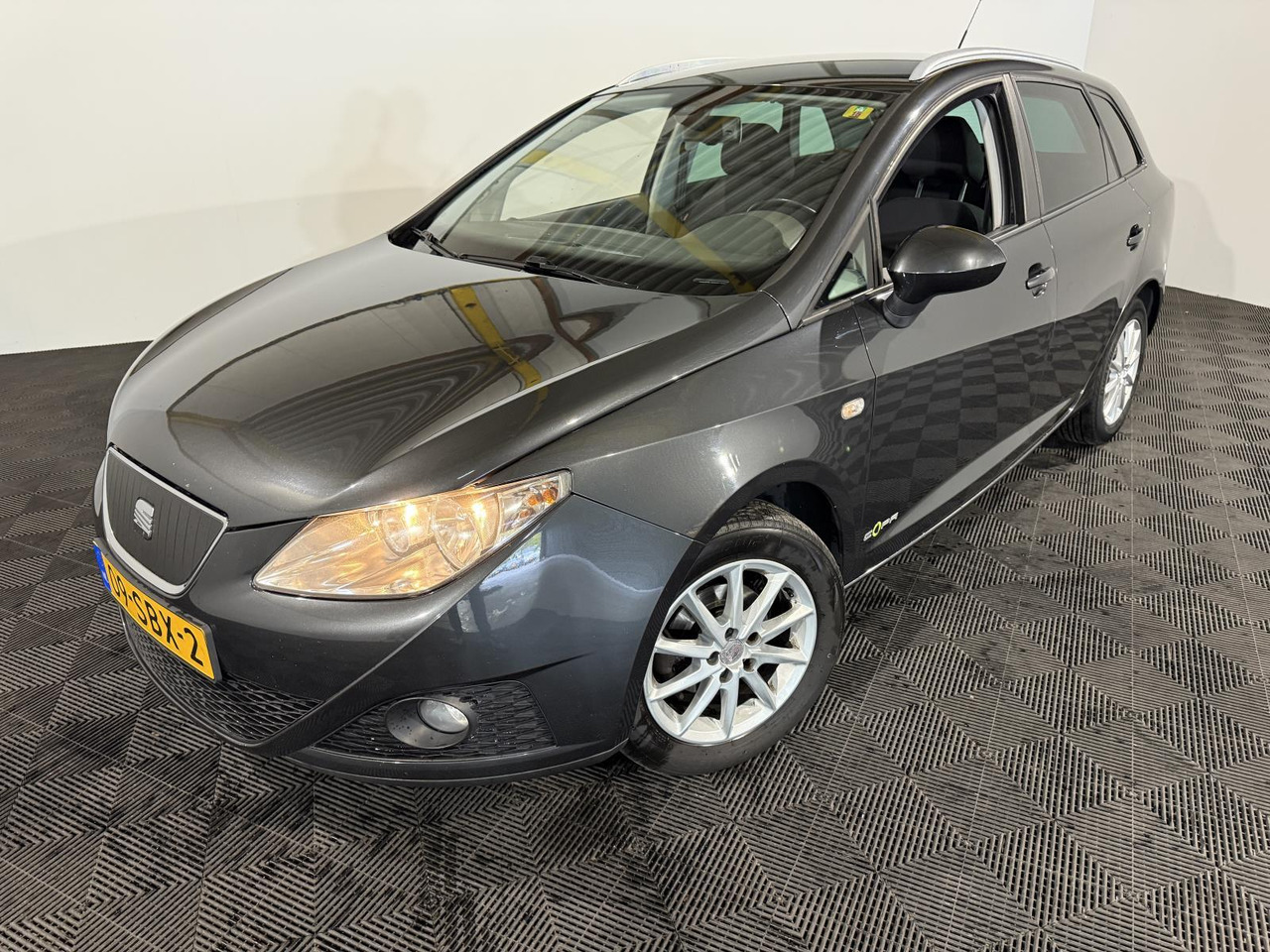 SEAT | Ibiza ST | 1.2 TDI COPA Plus Ecomotive | 2011 | 250.110 km | 09SBX2 | Logisch - Легковой автомобиль: фото 1 SEAT | Ibiza ST | 1.2 TDI COPA Plus Ecomotive | 2011 | 250.110 km | 09SBX2 | Logisch - Легковой автомобиль: фото 1