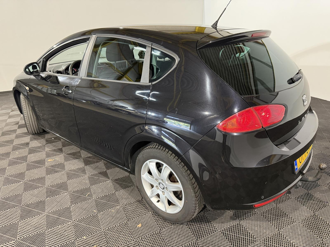 SEAT | Leon | 1.2 TSI Good Stuff | 2011 | 180.589 km | 01PBR7 | Logisch - Хэтчбек: фото 2 SEAT | Leon | 1.2 TSI Good Stuff | 2011 | 180.589 km | 01PBR7 | Logisch - Хэтчбек: фото 2