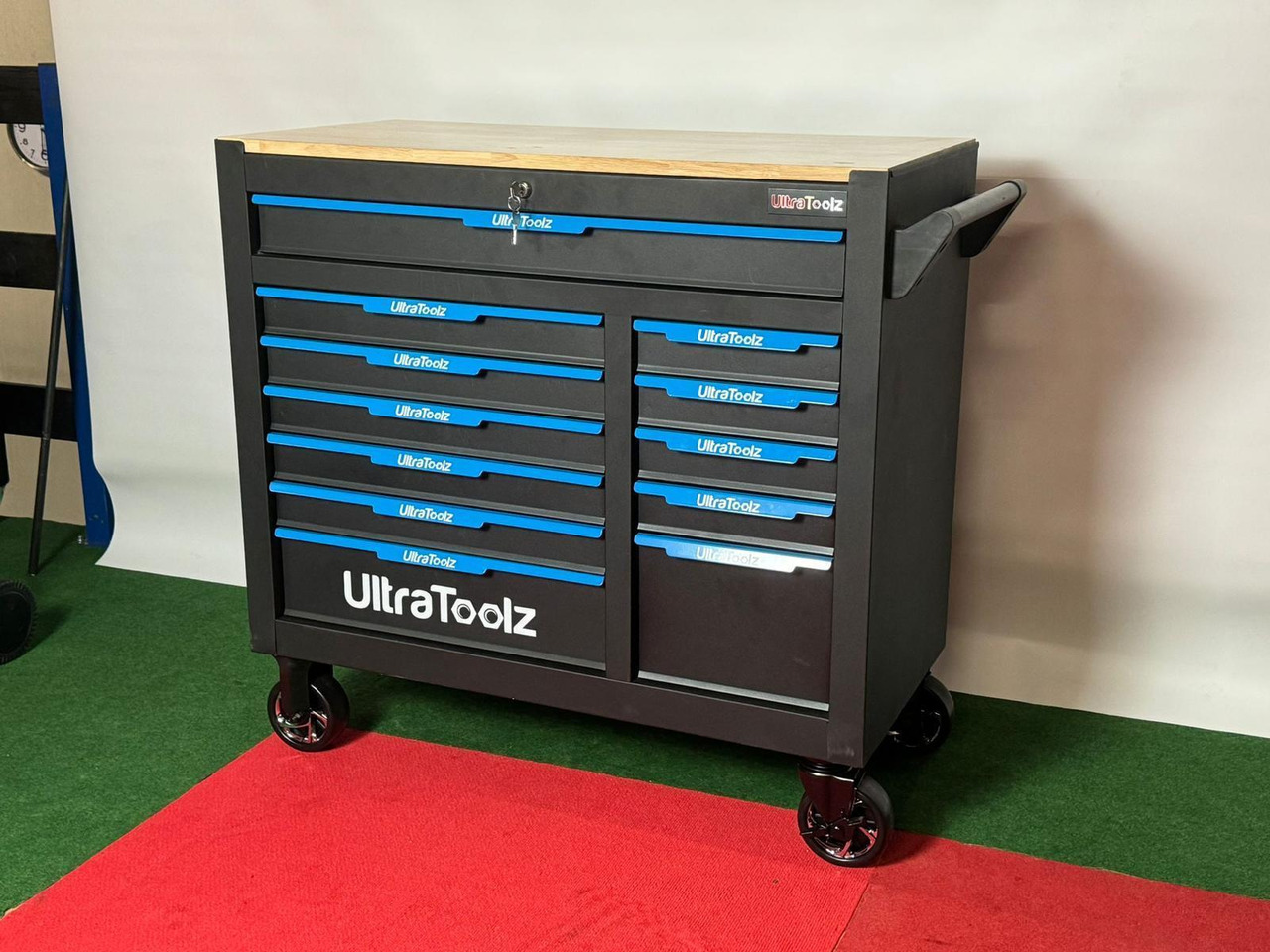 UltraToolz Jumbo gereedschapswagen - Оборудование для гаражей/ Мастерских: фото 2 UltraToolz Jumbo gereedschapswagen - Оборудование для гаражей/ Мастерских: фото 2