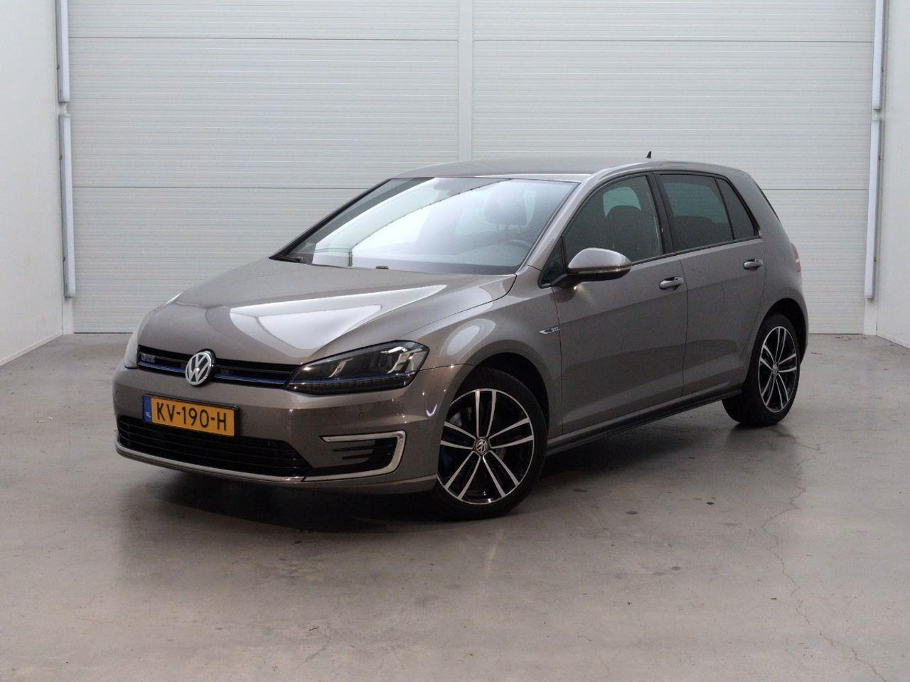 Volkswagen Golf 1.4 TSI GTE Connected Series | 2016 | 263.021 km | KV190H | NAP: Logisch - Хэтчбек: фото 1 Volkswagen Golf 1.4 TSI GTE Connected Series | 2016 | 263.021 km | KV190H | NAP: Logisch - Хэтчбек: фото 1