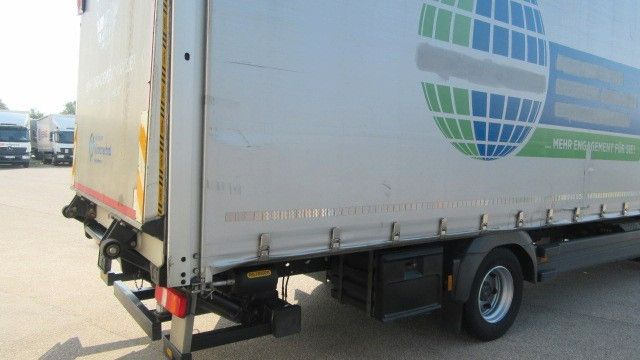 Mercedes-Benz 1224L Pr.LBW 2 to. langes Blatt, Tacho 4.1 - Тентованный грузовик: фото 5 Mercedes-Benz 1224L Pr.LBW 2 to. langes Blatt, Tacho 4.1 - Тентованный грузовик: фото 5