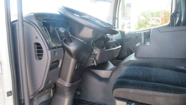 Mercedes-Benz 1527L Pr.Pl.LBW km 31.000 - Тентованный грузовик: фото 4 Mercedes-Benz 1527L Pr.Pl.LBW km 31.000 - Тентованный грузовик: фото 4