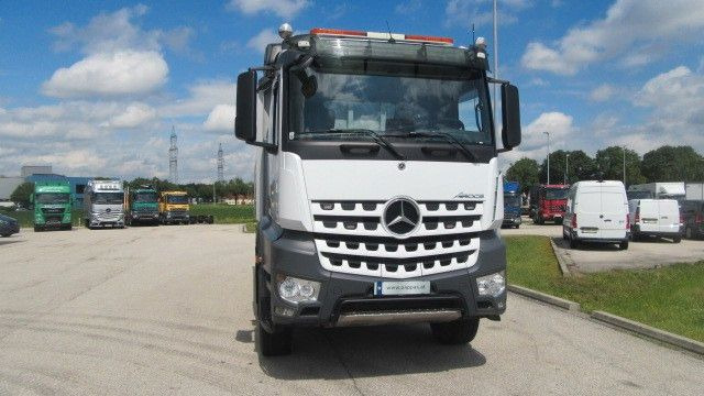 Mercedes-Benz Arocs 4148 8x4 Meiller 2-Seitenkipper - Самосвал: фото 2 Mercedes-Benz Arocs 4148 8x4 Meiller 2-Seitenkipper - Самосвал: фото 2