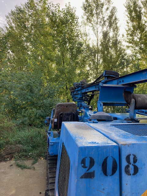 FOREUSE MONTABERT - Буровая машина: фото 1 FOREUSE MONTABERT - Буровая машина: фото 1