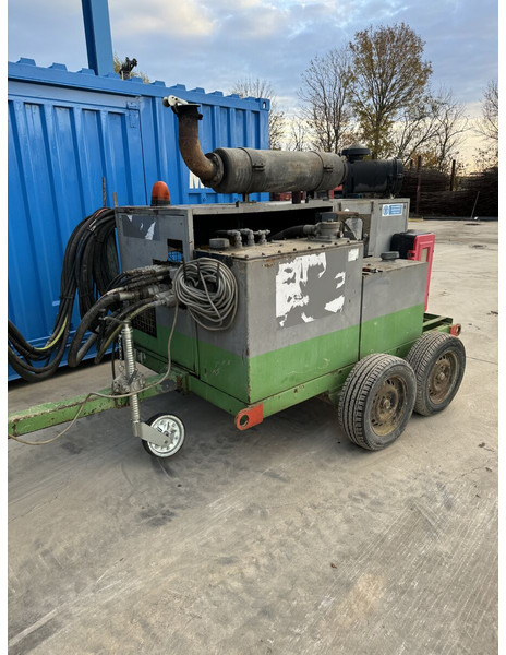 Hütte HBR 202 TF - Буровая машина: фото 3 Hütte HBR 202 TF - Буровая машина: фото 3