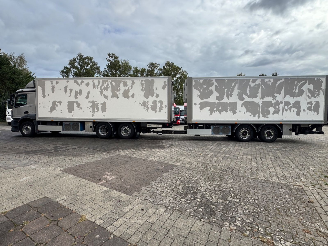 Mercedes-Benz Antos 2540/2xLBW/Kühlung-Defekt/5instock - Рефрижератор: фото 4 Mercedes-Benz Antos 2540/2xLBW/Kühlung-Defekt/5instock - Рефрижератор: фото 4
