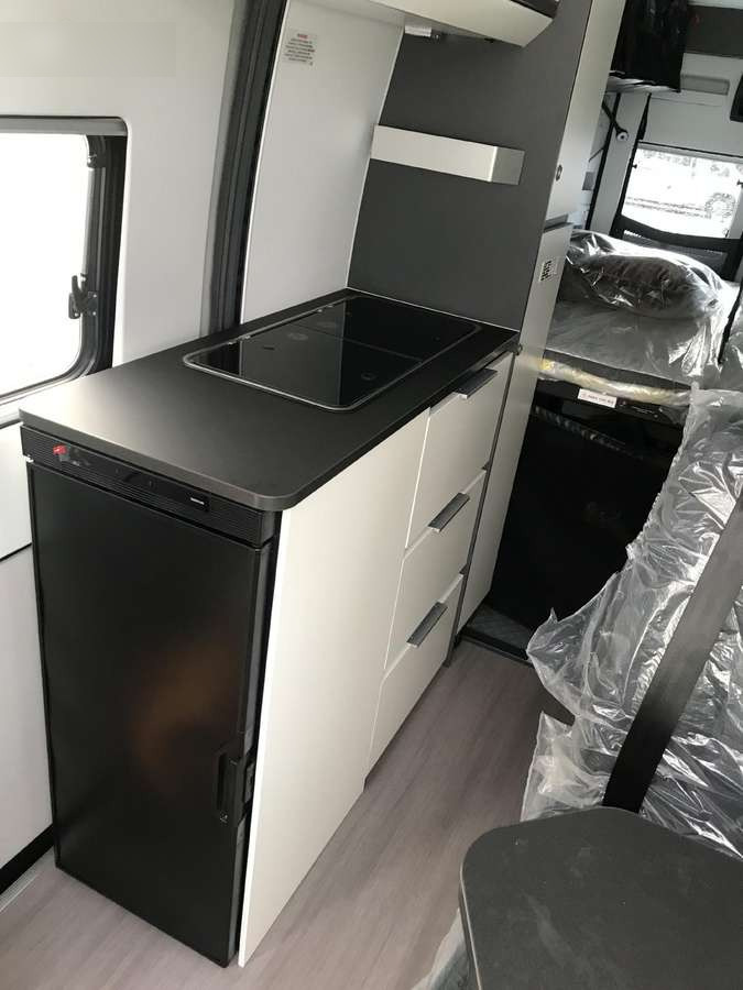 Новый Кастенваген ADRIA Twin Sport 640 SG: фото 9 Новый Кастенваген ADRIA Twin Sport 640 SG: фото 9