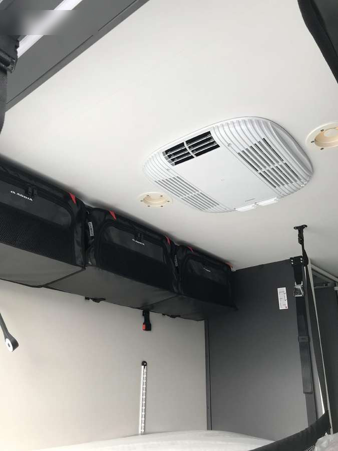 Новый Кастенваген ADRIA Twin Sport 640 SG: фото 10 Новый Кастенваген ADRIA Twin Sport 640 SG: фото 10