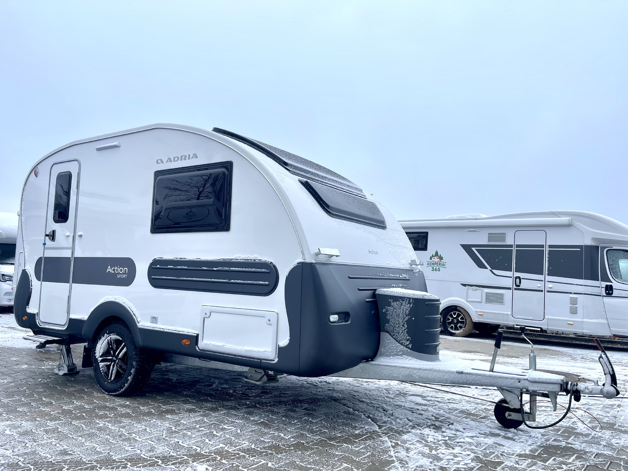 Adria Action Sport - Прицеп дача: фото 2 Adria Action Sport - Прицеп дача: фото 2