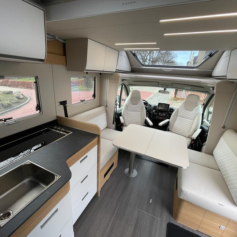 Adria Matrix Plus 670DC - Полуинтегрированный автодом: фото 3 Adria Matrix Plus 670DC - Полуинтегрированный автодом: фото 3