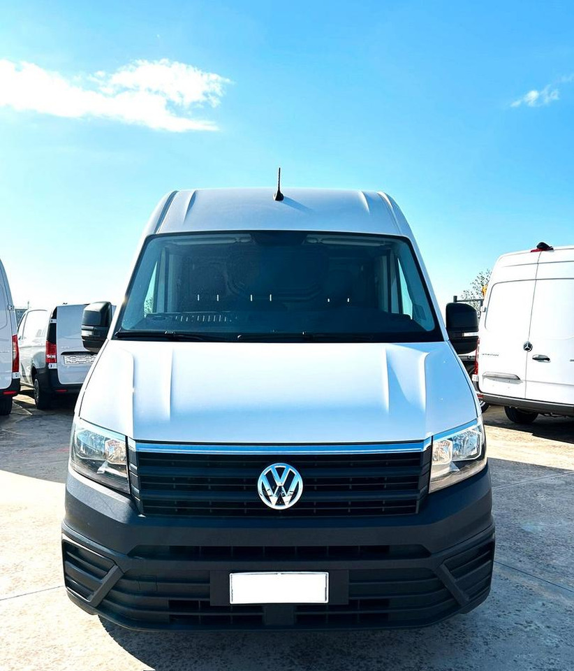 Volkswagen Crafter 2.0 Tdi 150 cv - Цельнометаллический фургон: фото 2 Volkswagen Crafter 2.0 Tdi 150 cv - Цельнометаллический фургон: фото 2