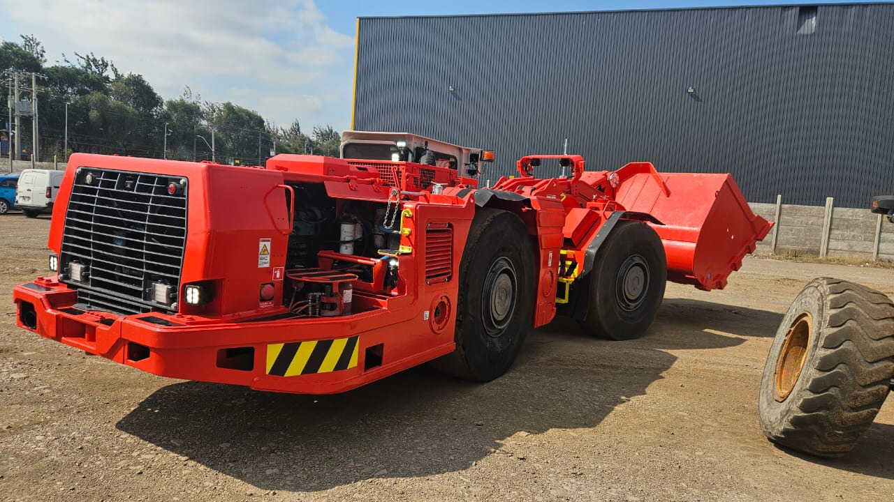 SANDVIK LH410 - Горнодобывающая техника: фото 4 SANDVIK LH410 - Горнодобывающая техника: фото 4