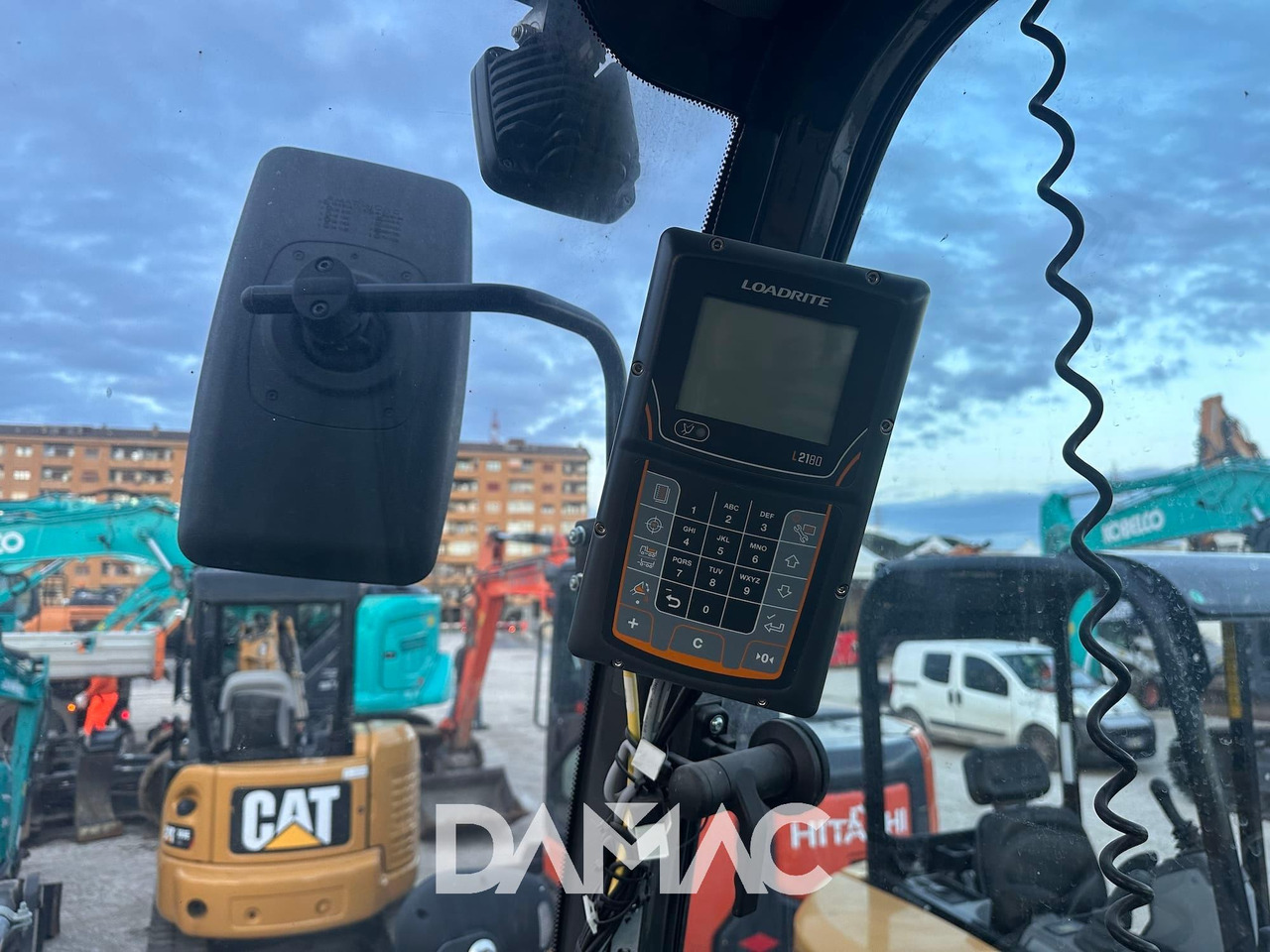 Колёсный погрузчик CASE 321F: фото 16 Колёсный погрузчик CASE 321F: фото 16