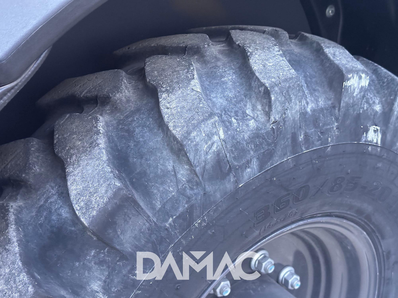 Колёсный погрузчик CASE 321F: фото 19 Колёсный погрузчик CASE 321F: фото 19