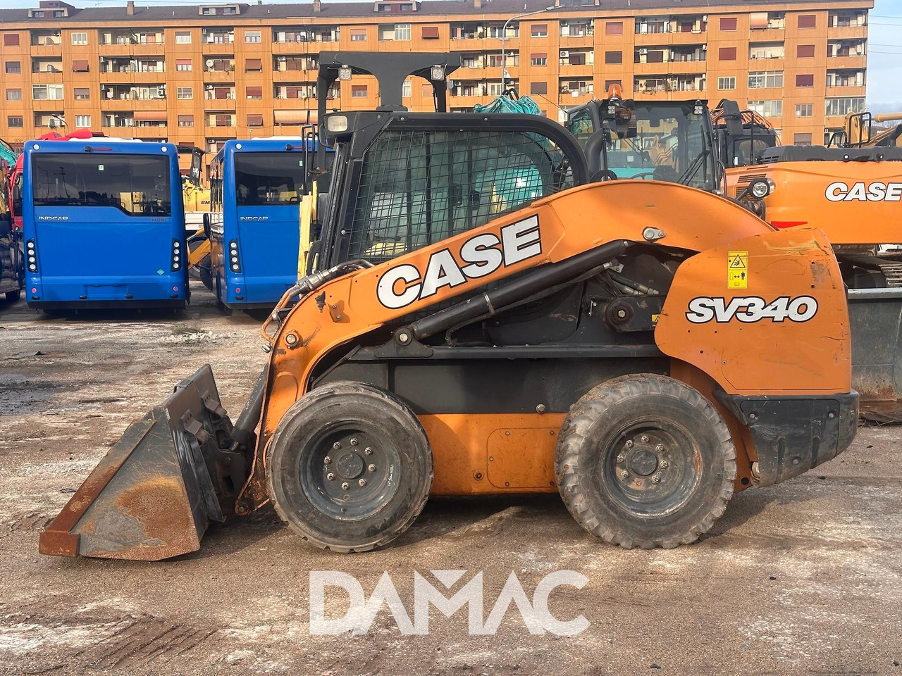 CASE SV340 - Мини-погрузчик с бортовым поворотом: фото 2 CASE SV340 - Мини-погрузчик с бортовым поворотом: фото 2