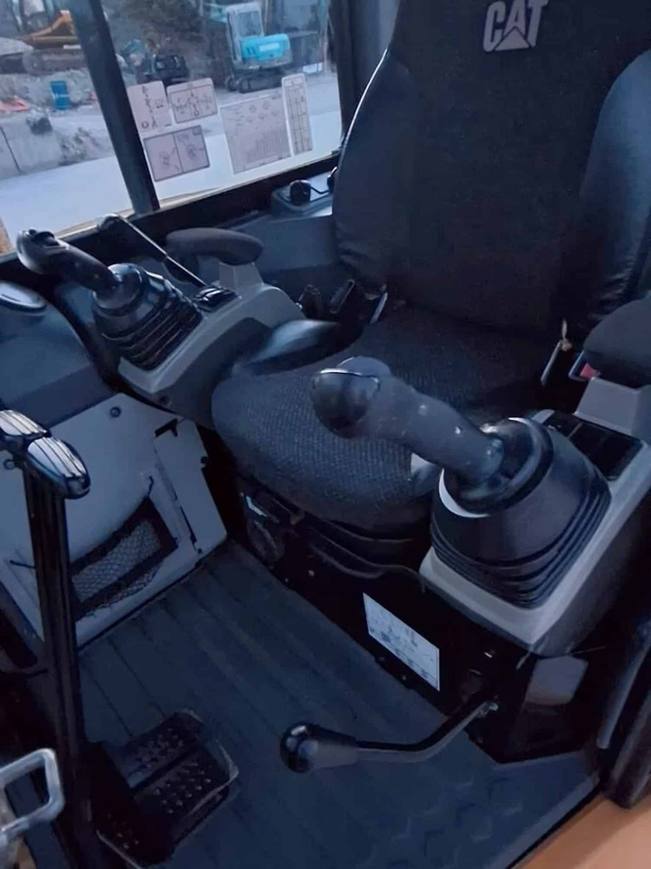 CAT 305CCR - Мини-экскаватор: фото 3 CAT 305CCR - Мини-экскаватор: фото 3