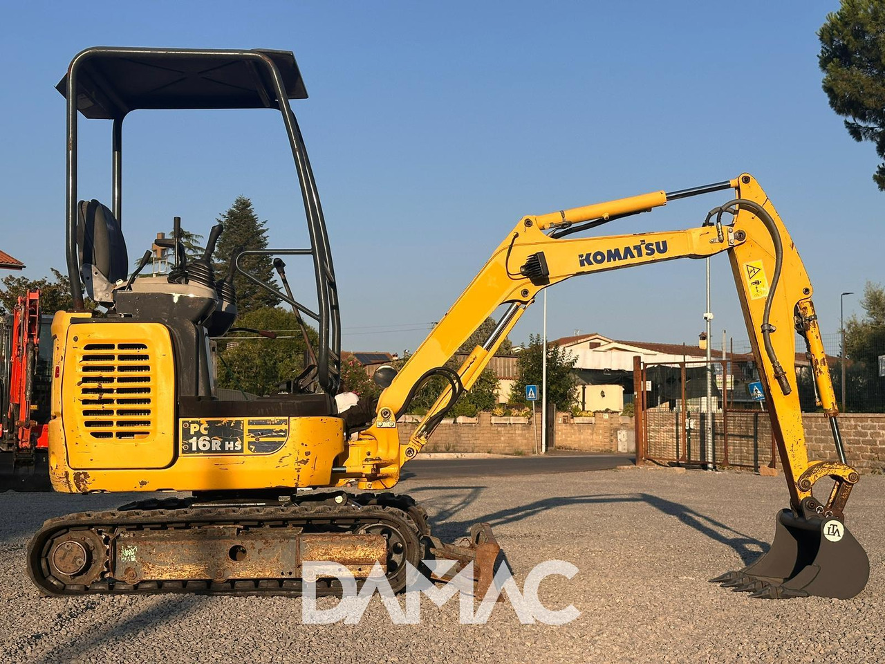 KOMATSU PC16R-3HS - Мини-экскаватор: фото 2 KOMATSU PC16R-3HS - Мини-экскаватор: фото 2