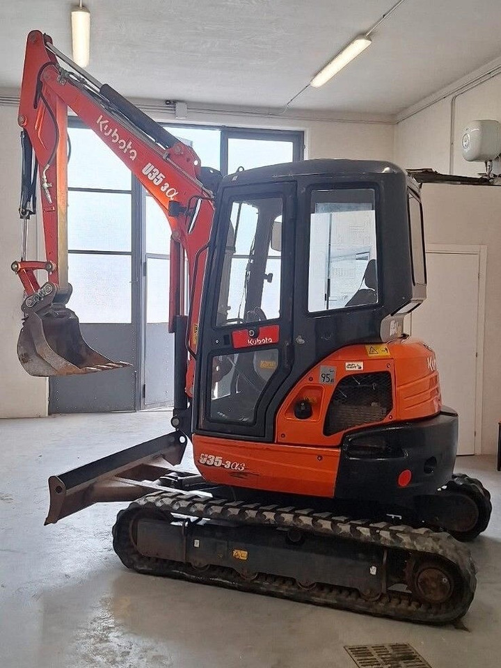 KUBOTA U35-3a3 - Мини-экскаватор: фото 3 KUBOTA U35-3a3 - Мини-экскаватор: фото 3