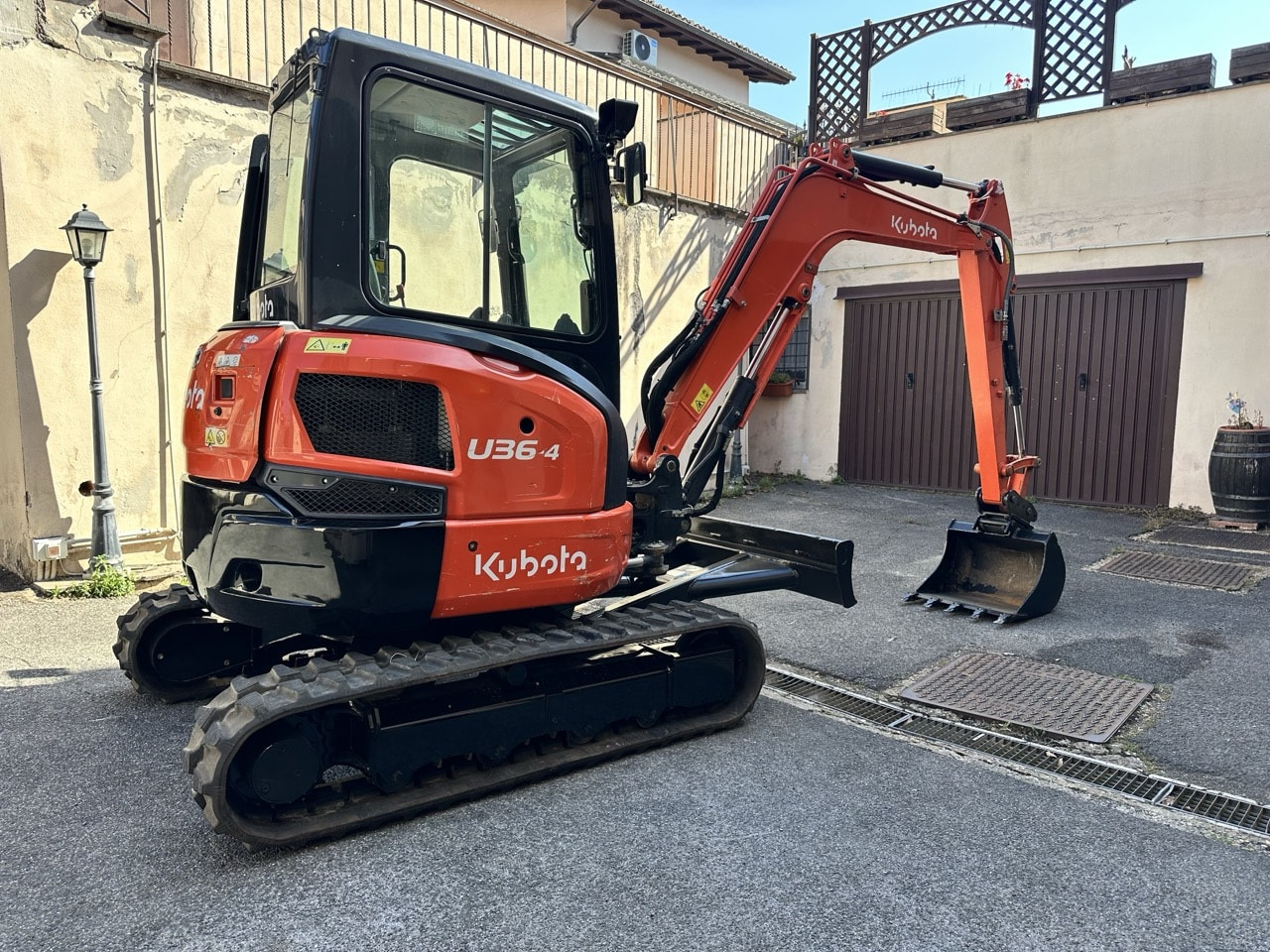 Мини-экскаватор KUBOTA U36-4: фото 8 Мини-экскаватор KUBOTA U36-4: фото 8