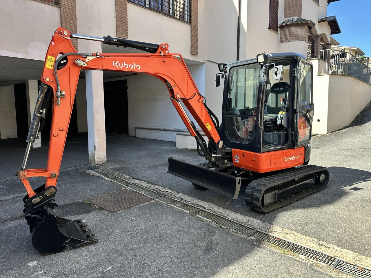 KUBOTA U36-4 - Мини-экскаватор: фото 1 KUBOTA U36-4 - Мини-экскаватор: фото 1