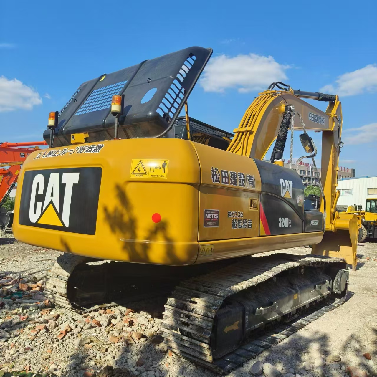 CATERPILLAR 324D - Гусеничный экскаватор: фото 2 CATERPILLAR 324D - Гусеничный экскаватор: фото 2