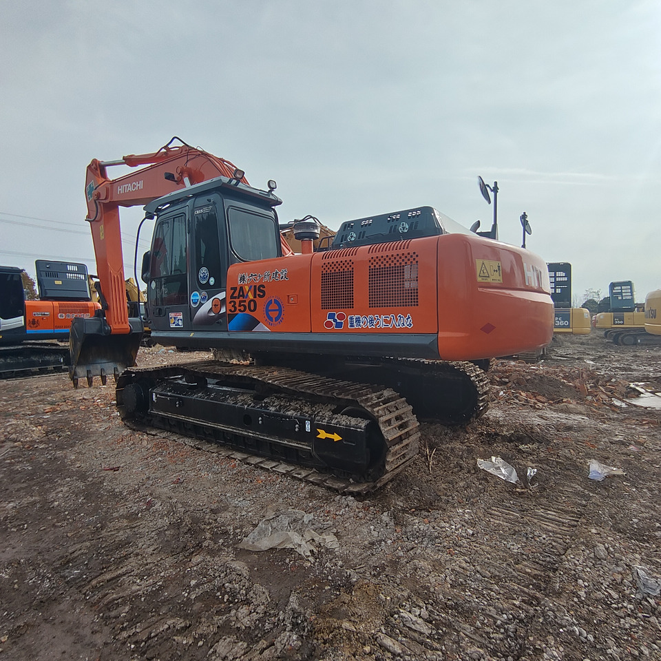 HITACHI ZX350 - Гусеничный экскаватор: фото 1 HITACHI ZX350 - Гусеничный экскаватор: фото 1