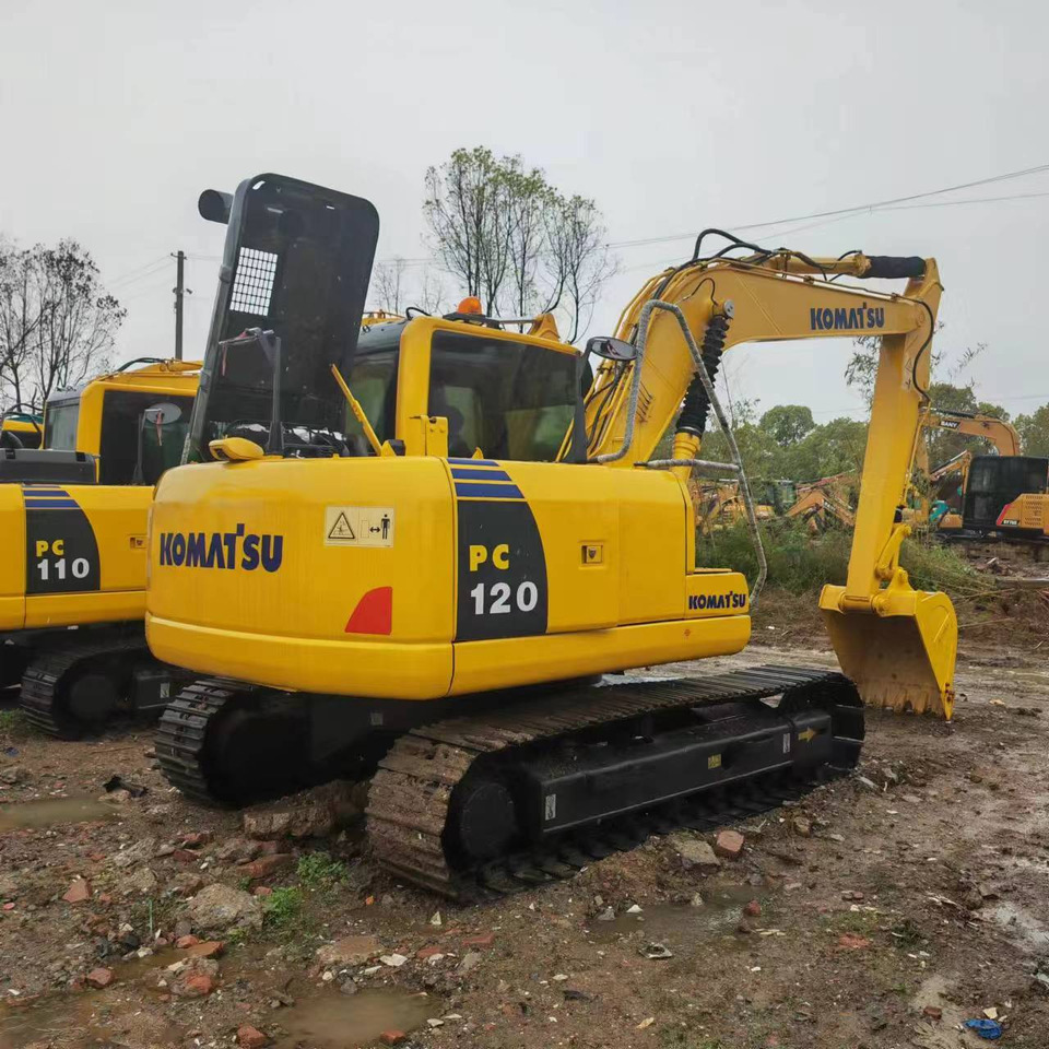 KOMATSU PC120 - Гусеничный экскаватор: фото 3 KOMATSU PC120 - Гусеничный экскаватор: фото 3