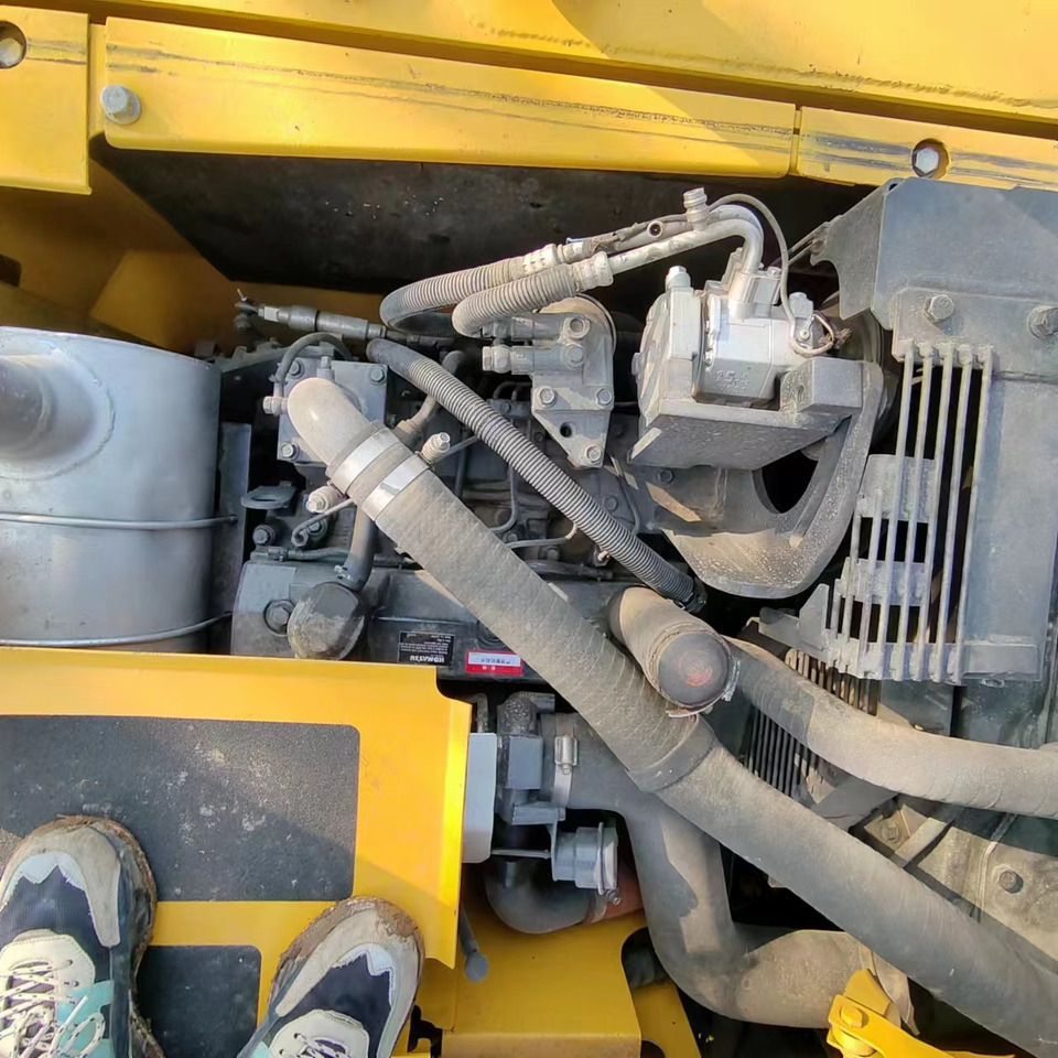 Гусеничный экскаватор KOMATSU PC130: фото 12