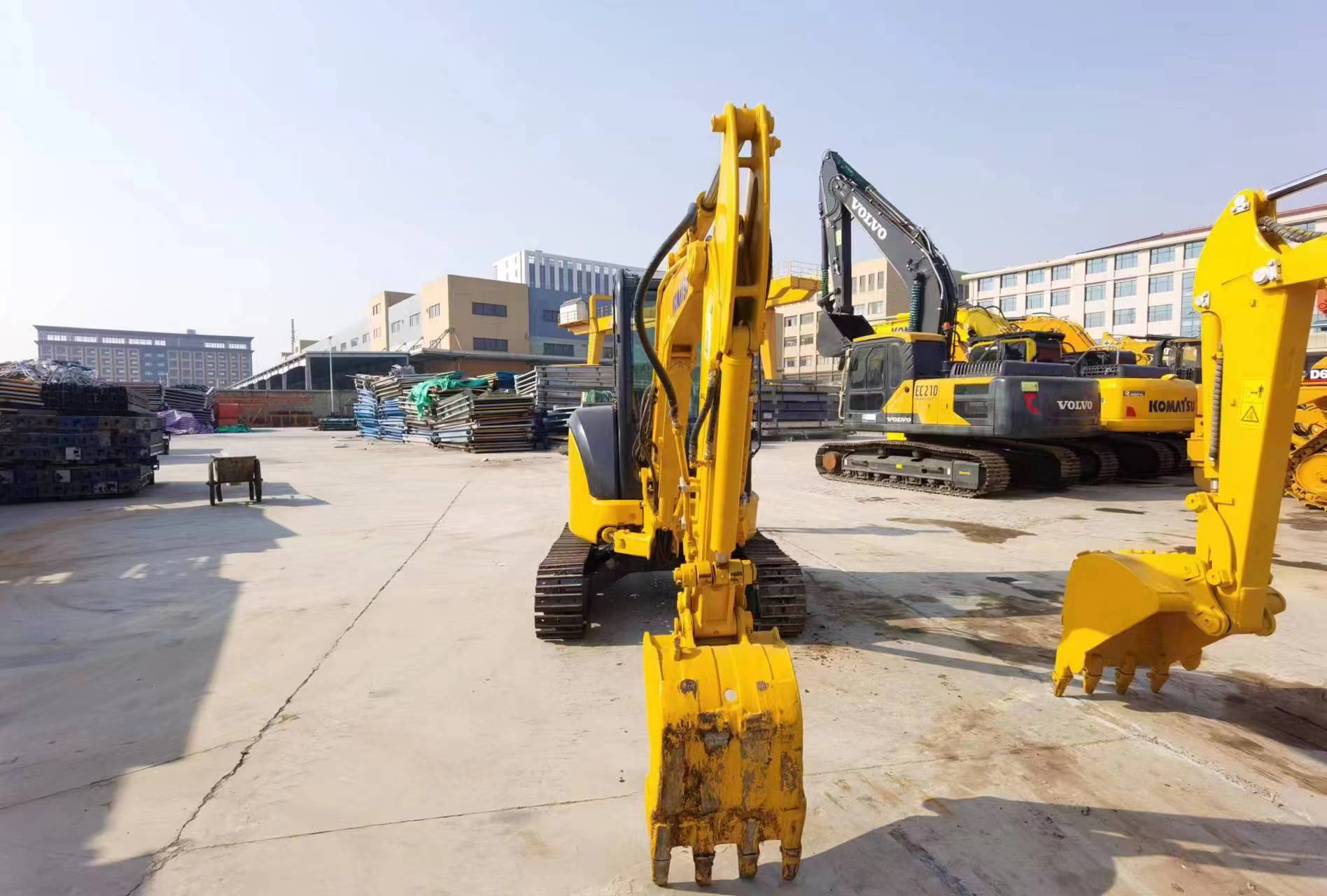 Мини-экскаватор KOMATSU PC35: фото 6