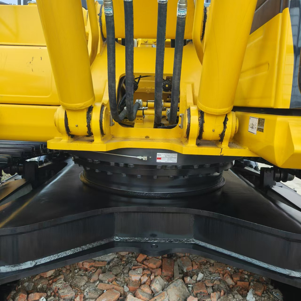 Гусеничный экскаватор KOMATSU PC450: фото 8