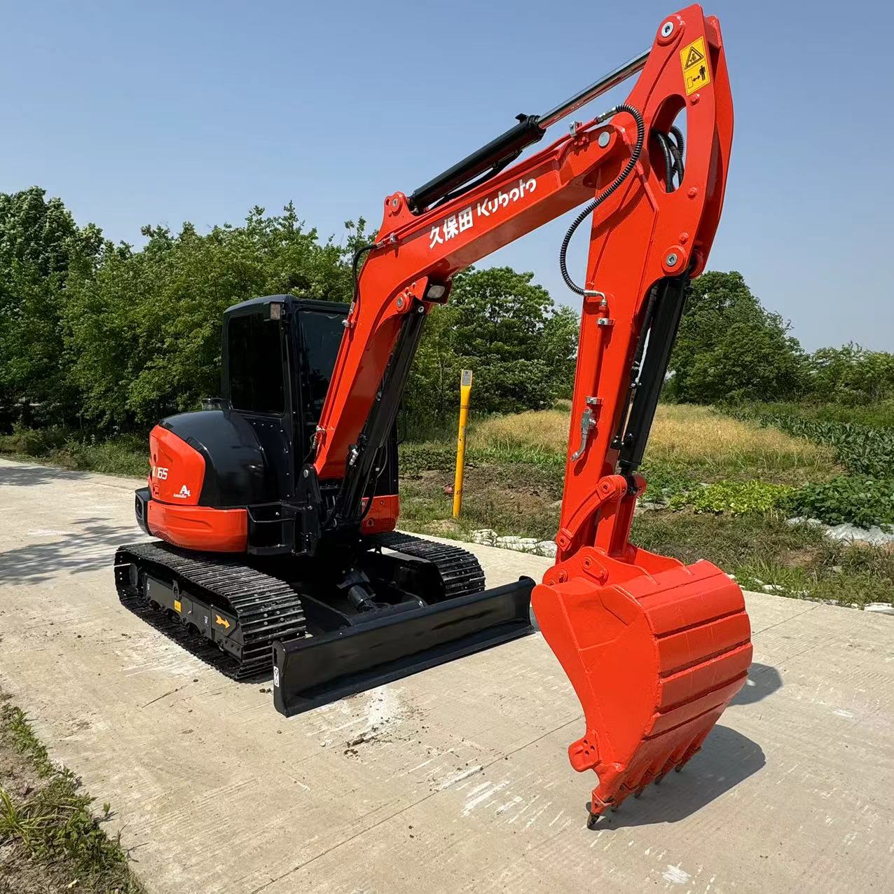 KUBOTA KX165 - Гусеничный экскаватор: фото 2 KUBOTA KX165 - Гусеничный экскаватор: фото 2